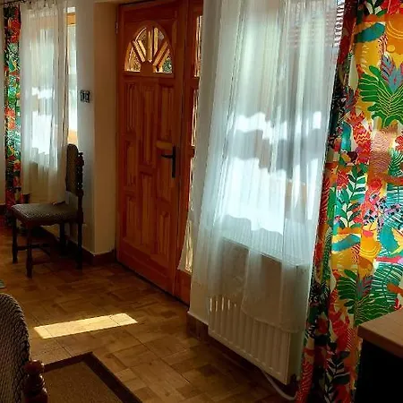 Apartment Mandula *