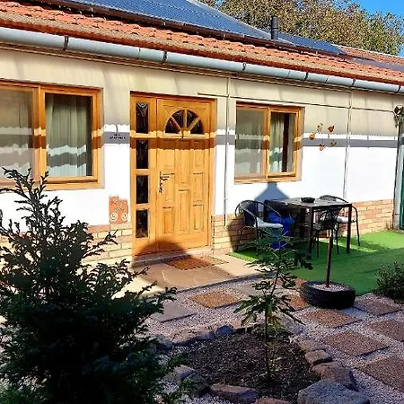 Apartment Mandula